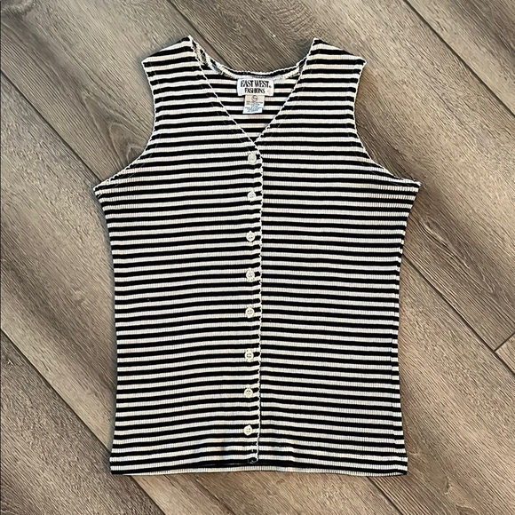 Y2K Black and White Striped Women's Top  small - Picture 2 of 3